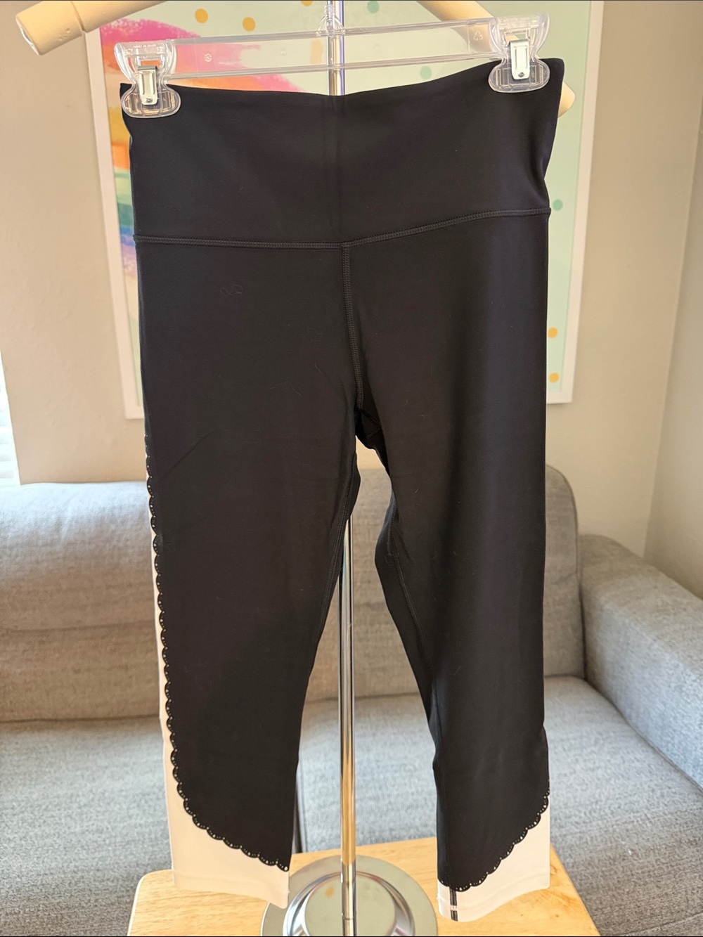Athleta Black and Cream Cropped Leggings with Scalloped Hem